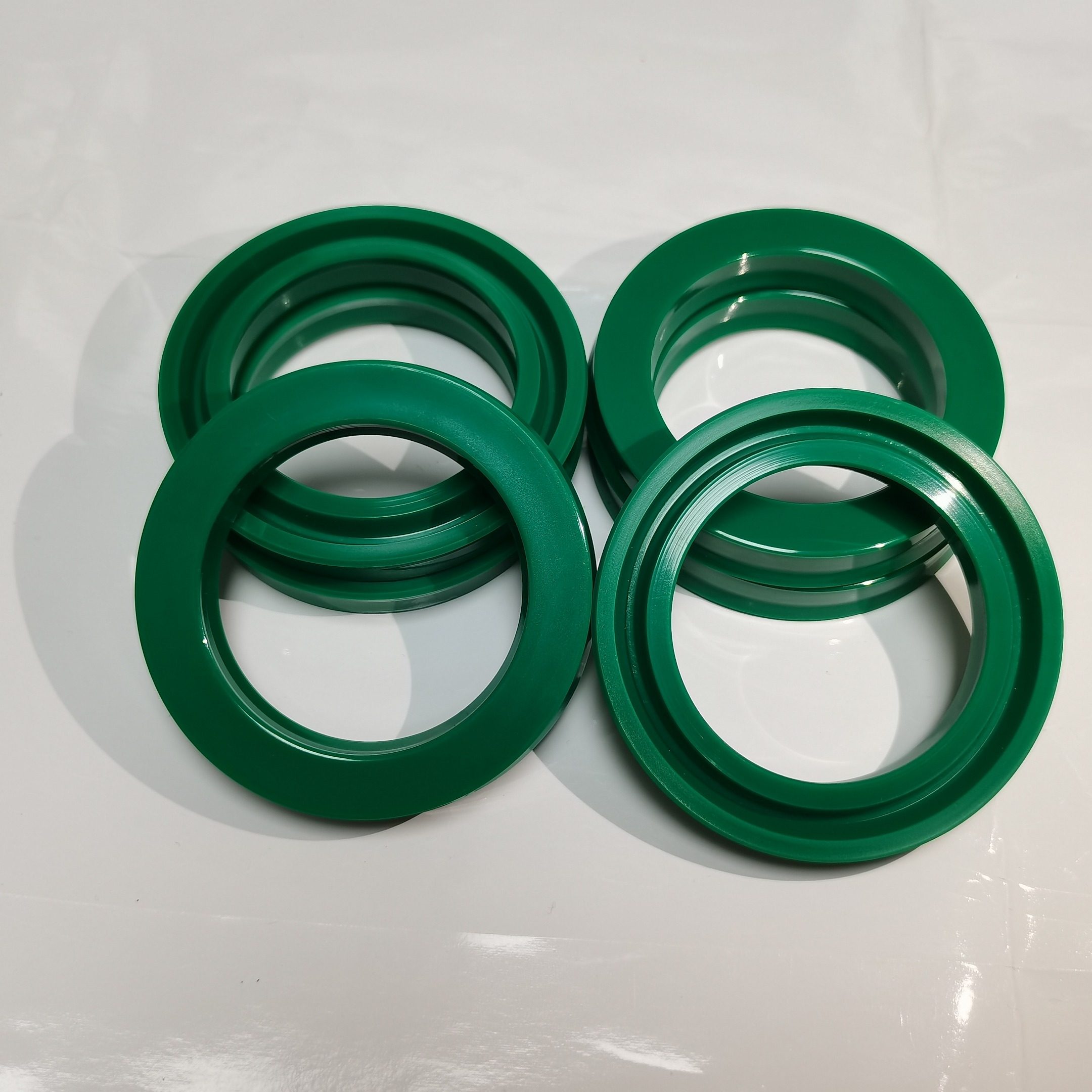 UN/UNS piston rod seal